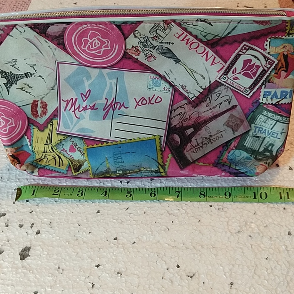 Paris themed make up bag